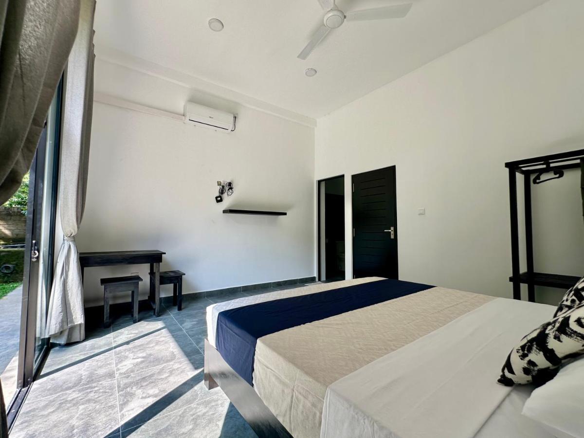 Zero Nero Hotel Unawatuna Exterior photo